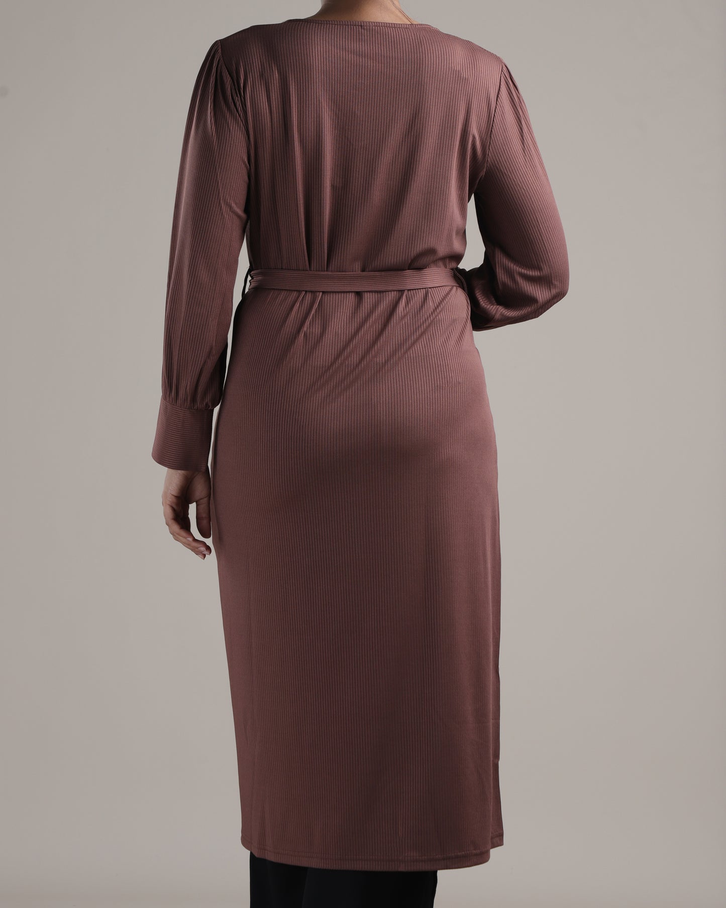 Casual Deep V-Neck Long Sleeve Top – Sleek & Comfortable Fit