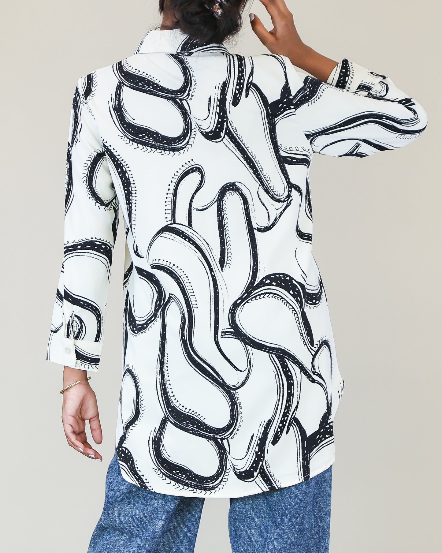 Ivory Noir Abstract Flow Shirt Dress