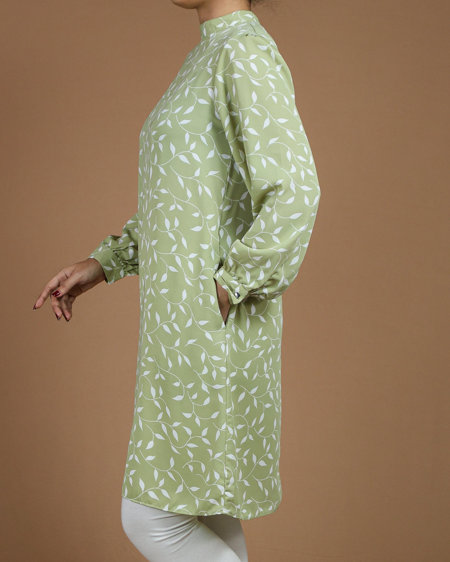Leaf-Print Long Top with Pockets