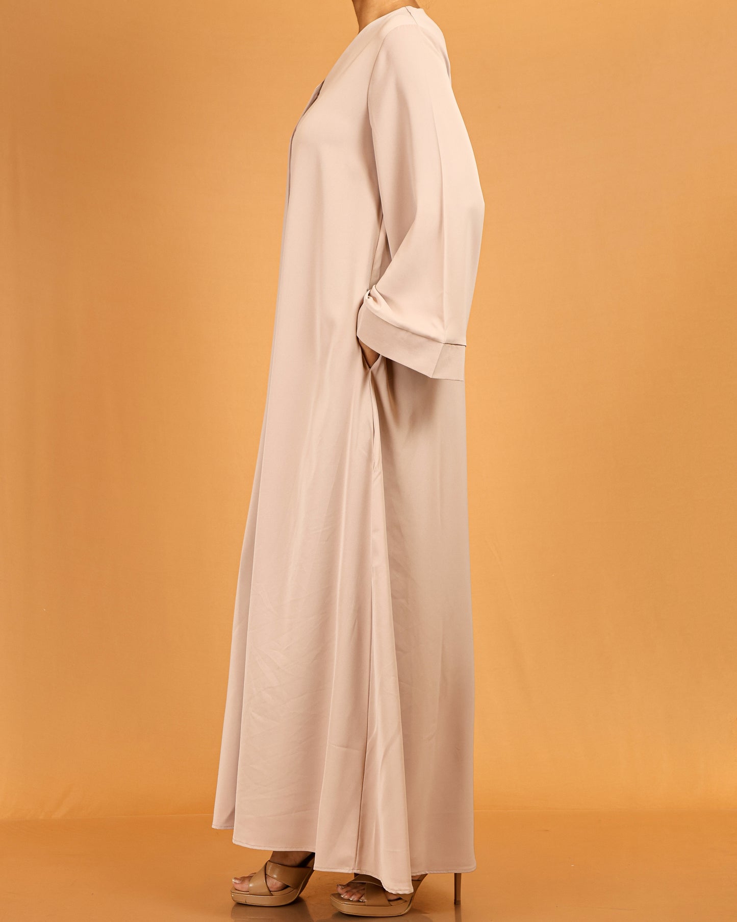 Button-Front Flared Sleeve Abaya Maxi – Beige