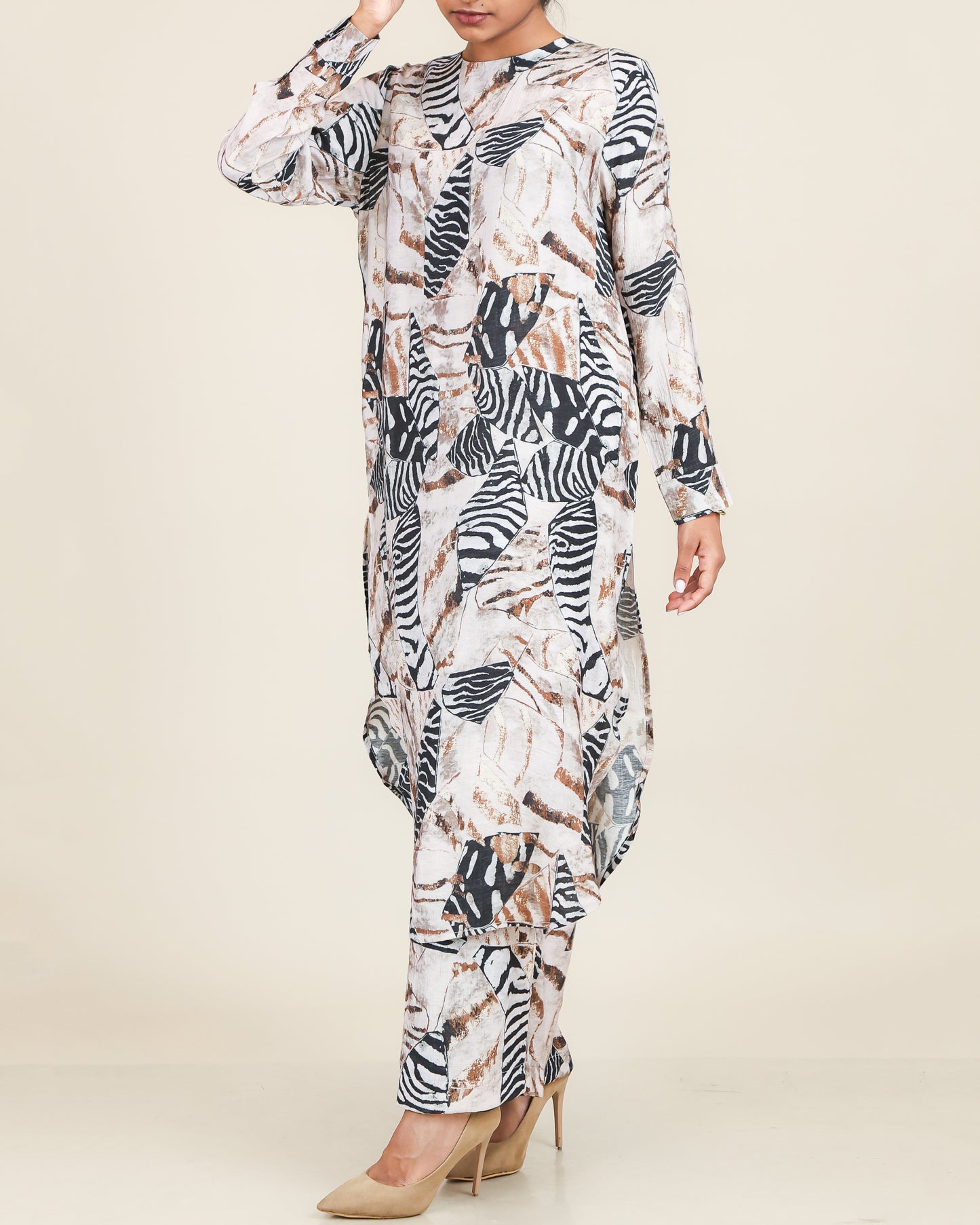 Beige Noir Abstract Printed Co-Ord Set with Flow Silhouette