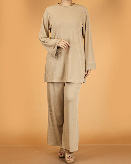 Relaxed Tunic & Wide-Leg Pant Co-ord Set
