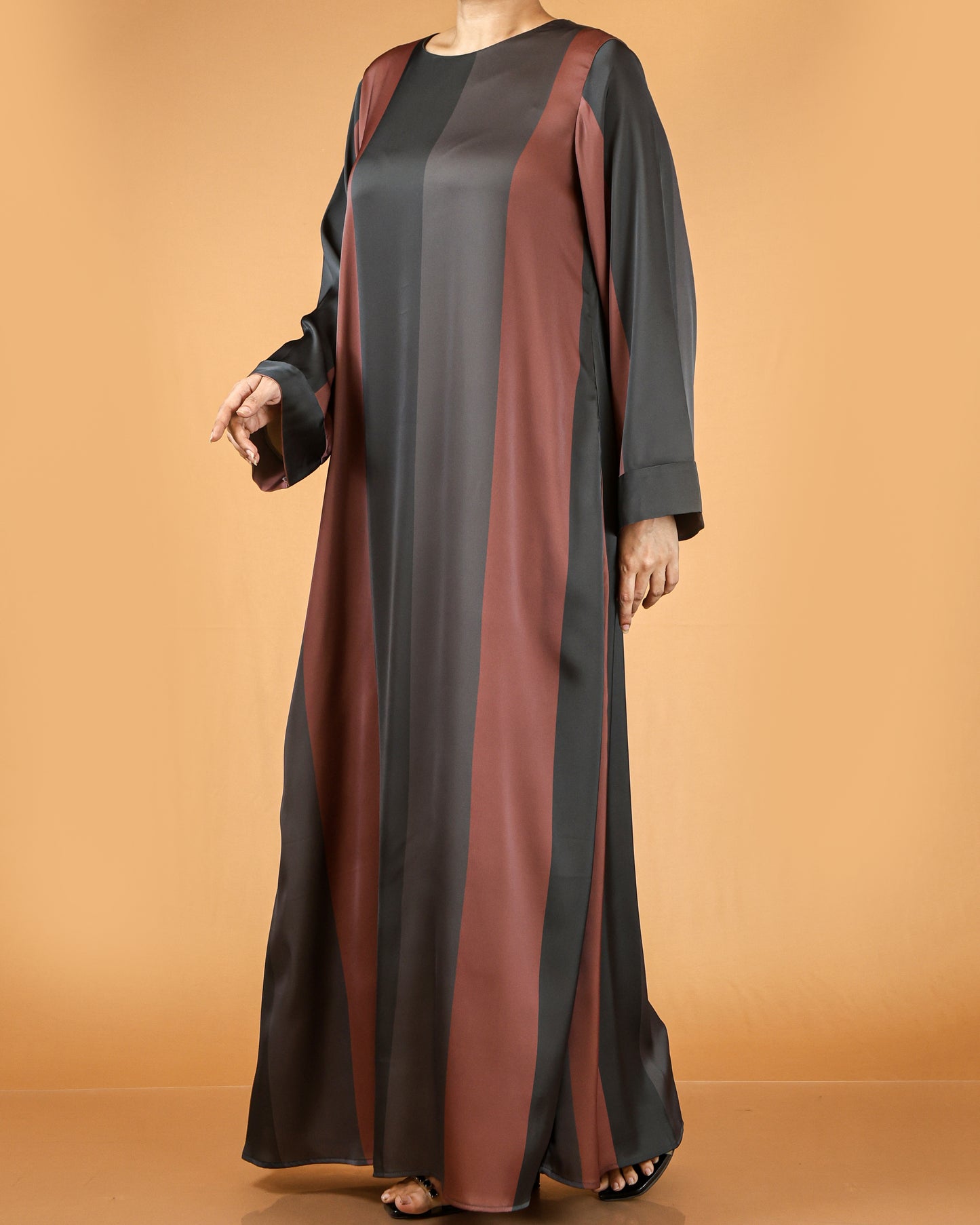 Elegant Striped Flow Maxi Dress