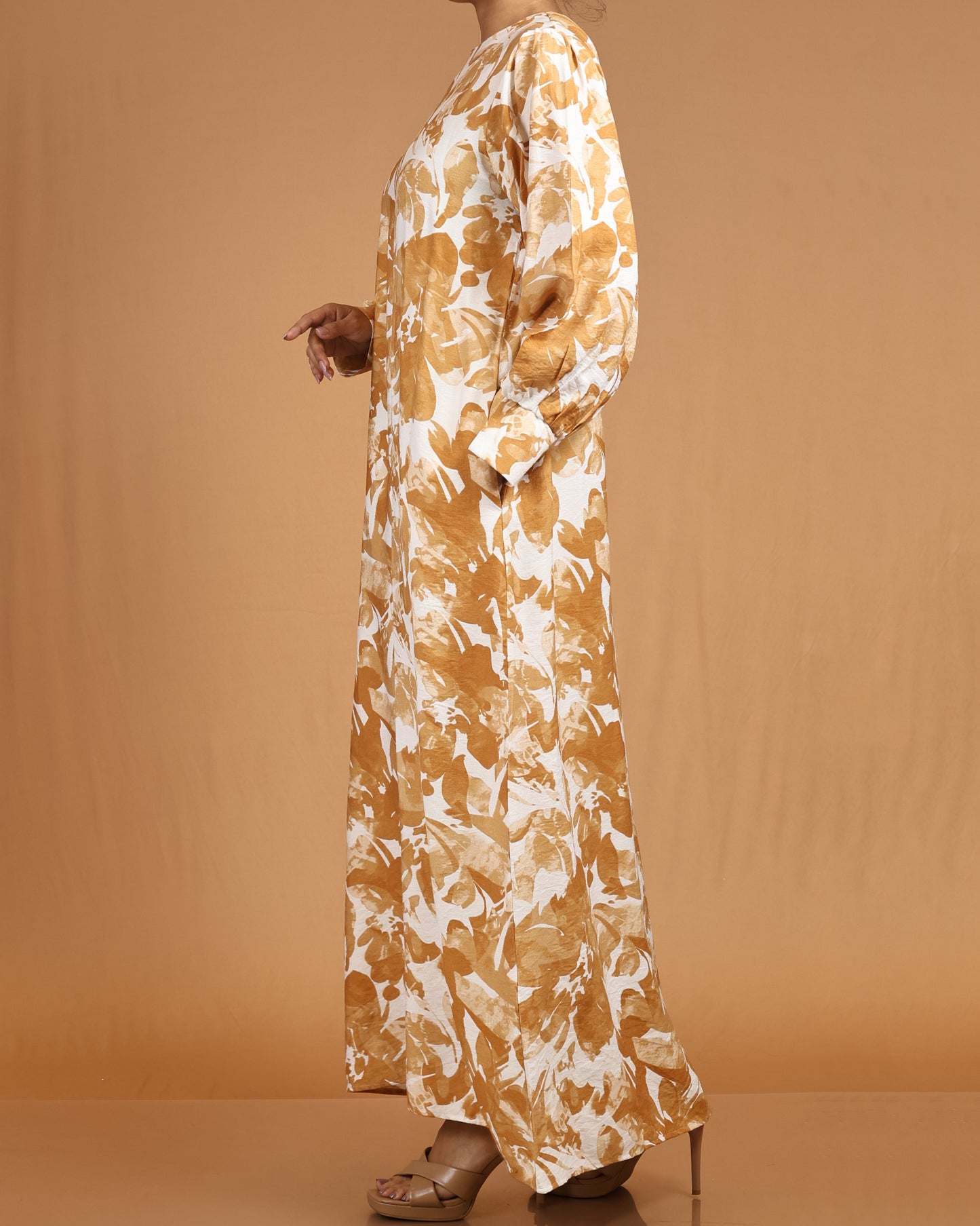 Amber Brushstroke Printed Abaya