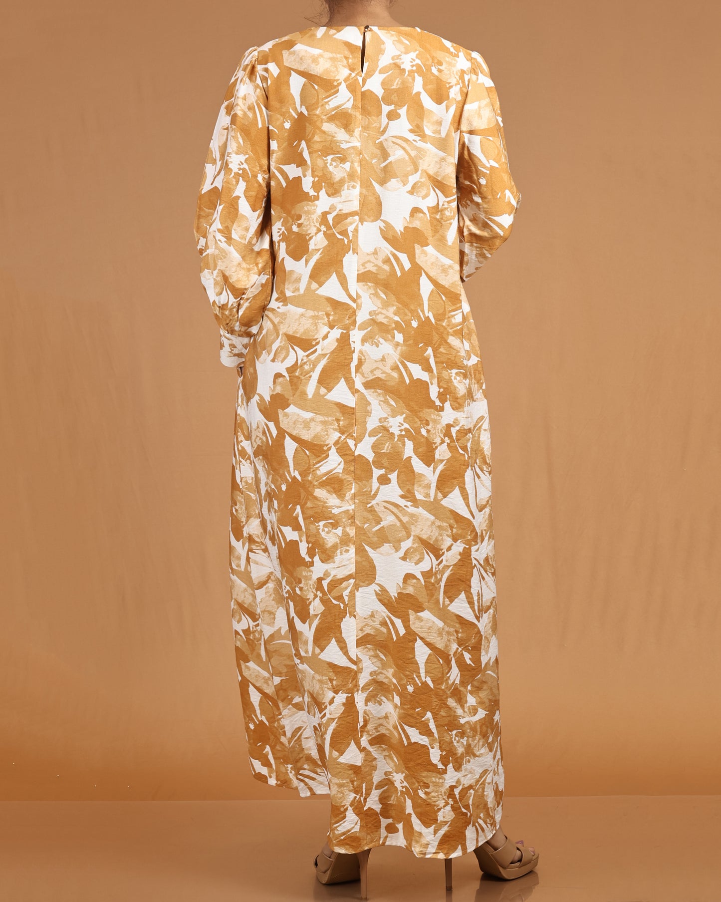 Amber Brushstroke Printed Abaya