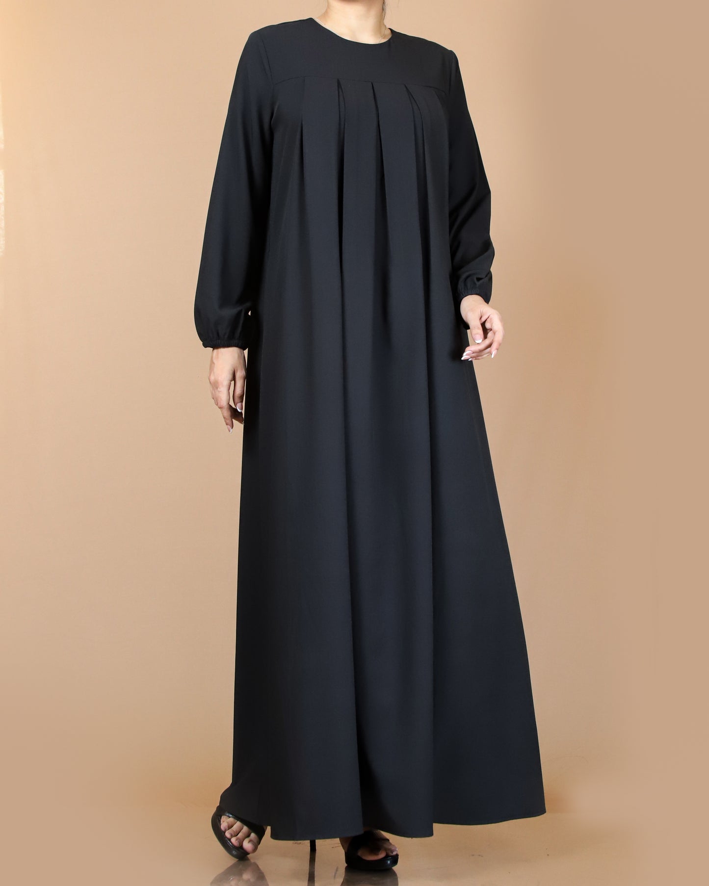 Elegant Black Pleated Maxi Dress