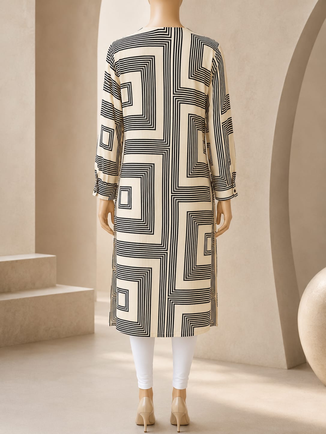 Ivory Noir Maze Print Tunic Top
