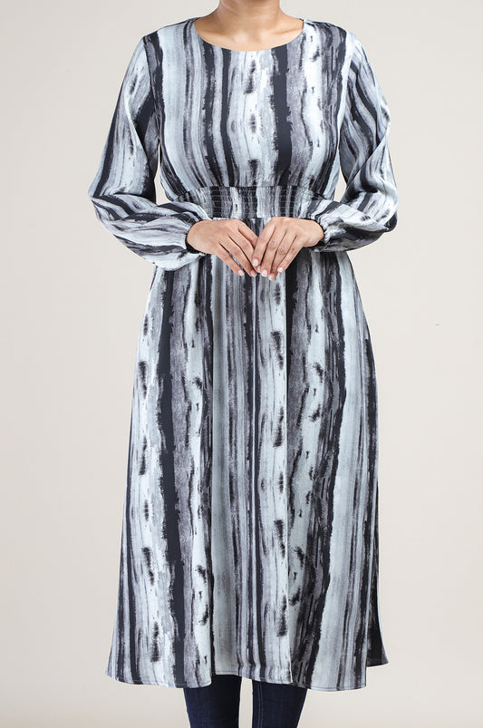 Black and white stripes in an elegant frock